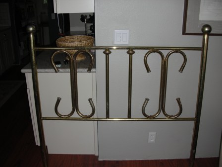 brass bed, paint